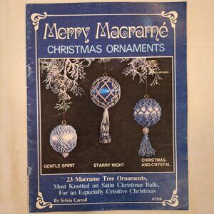 Merry Macrame Christmas Ornaments Craft Book Sylvia Carroll Beads Vintage